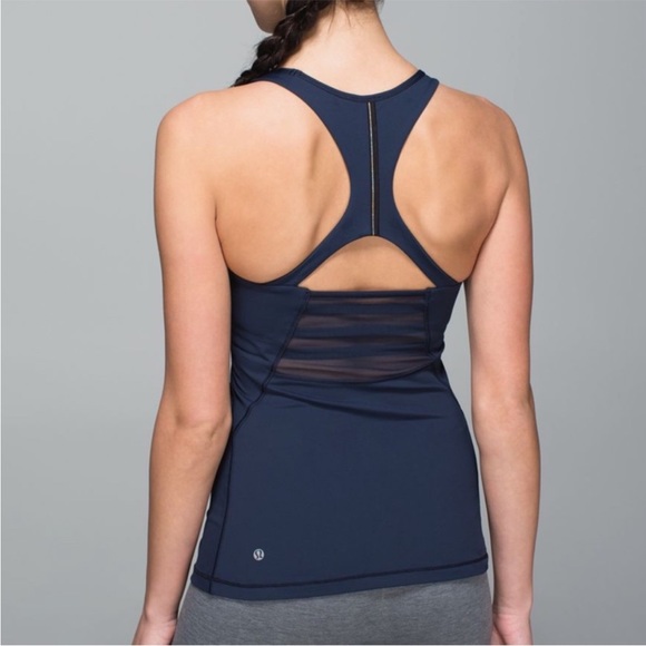 Lululemon Mesh With Me Tank Workout Tank Top Navy Inkwell Blue Shelf Bra Sport - Picture 2 of 5